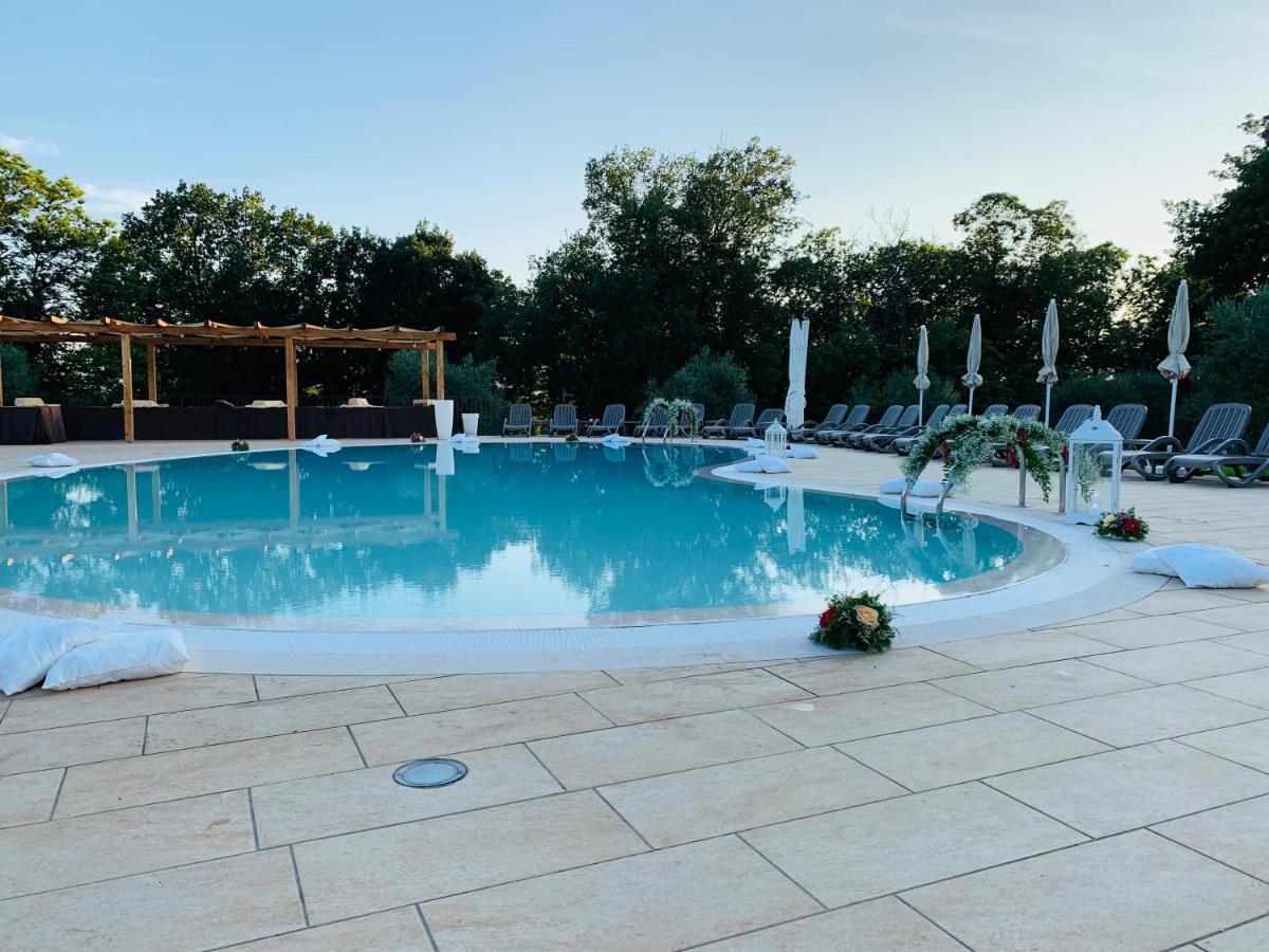 Agriturismo Il Castagneto Padula Eksteriør billede