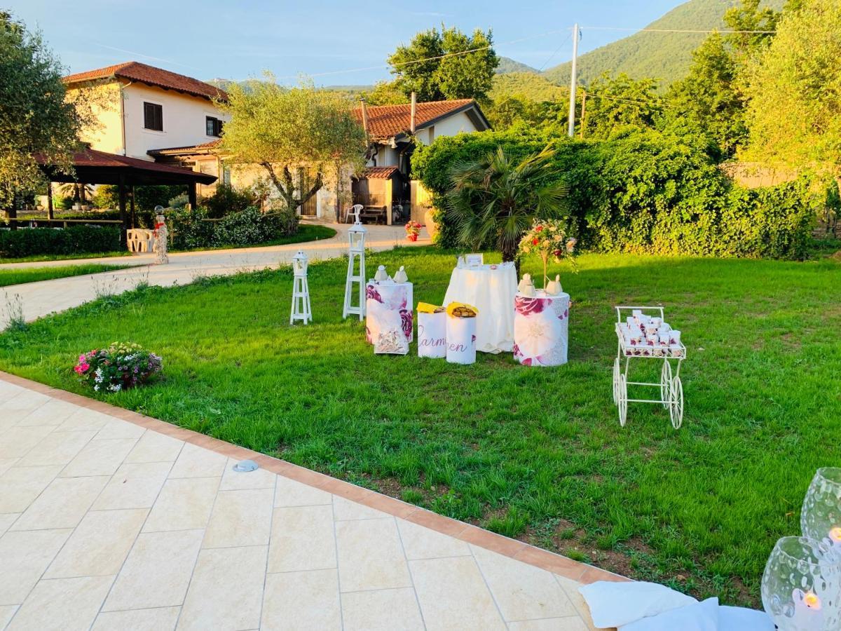 Agriturismo Il Castagneto Padula Eksteriør billede