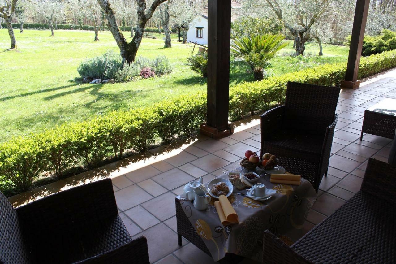 Agriturismo Il Castagneto Padula Eksteriør billede